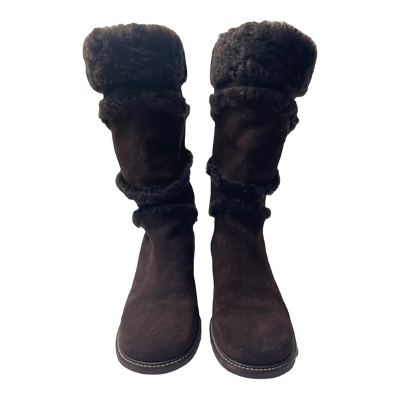 L.L. Bean Women’s Brown Suede Sherpa Lined Boots - Picture 2 of 8